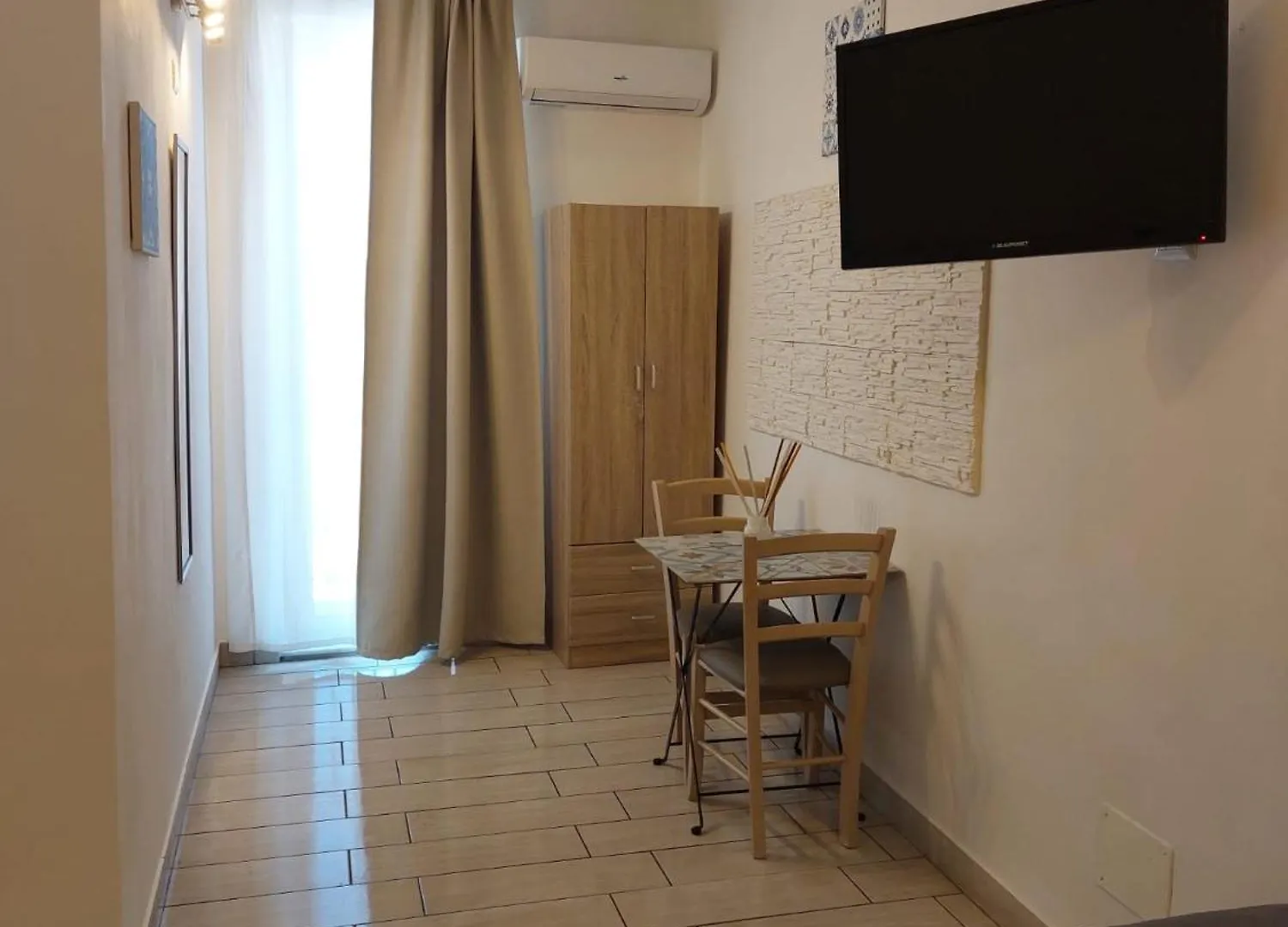 Al Centro Di Tutto Hotel Catania 0*,